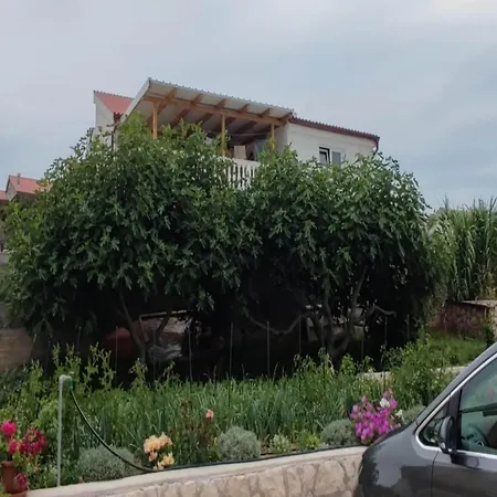 Apartmán In Ra Anac Near Rtina *